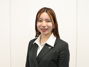 内山 優子